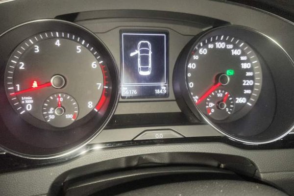 Volkswagen Magotan 2019, 56200 км, за 15087 USD - фото 11