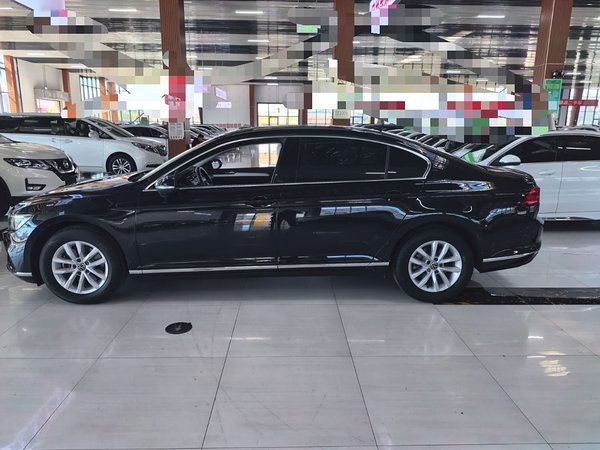 Volkswagen Magotan 2020, 54700 км, за 15453 USD - фото 6