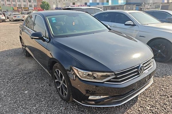 Volkswagen Magotan 2020, 57000 км, за 13509 USD