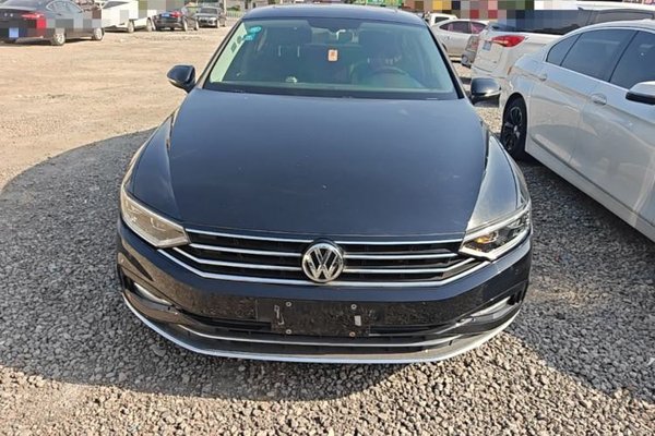 Volkswagen Magotan 2020, 57000 км, за 13509 USD