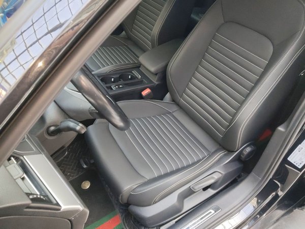 Volkswagen Magotan 2020, 62800 км, за 15315 USD - фото 11