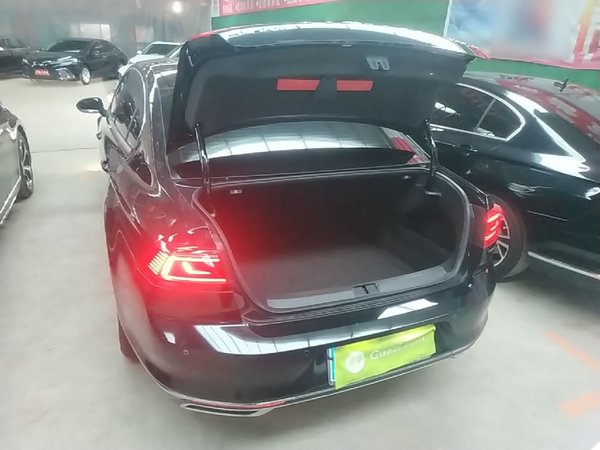 Volkswagen Magotan 2020, 102899 км, за 15225 USD - фото 22