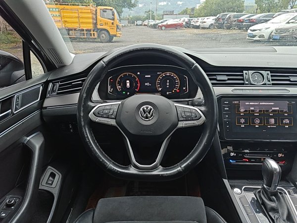 Volkswagen Magotan 2020, 199400 км, за 13718 USD