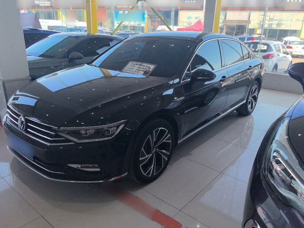 Volkswagen Magotan 2020, 44300 км, за 19376 USD