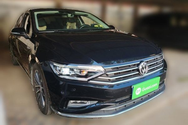 Volkswagen Magotan 2020, 48700 км, за 18353 USD