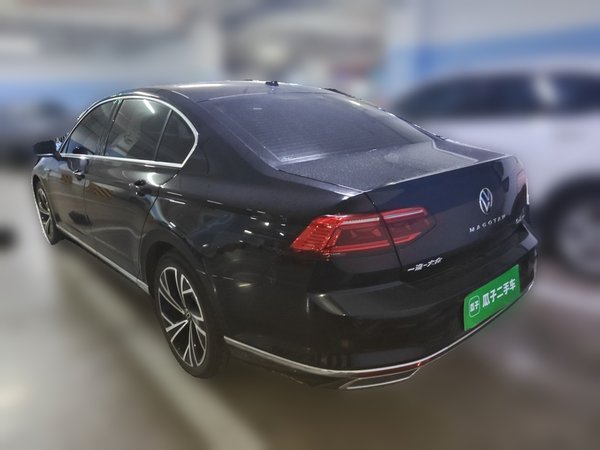 Volkswagen Magotan 2020, 52400 км, за 17181 USD