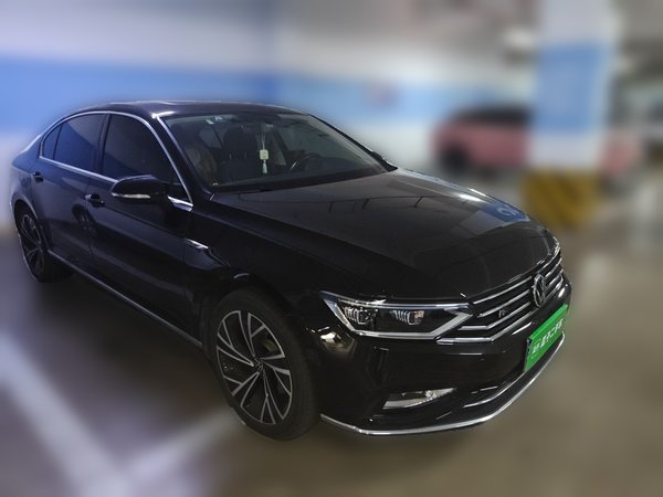 Volkswagen Magotan 2020, 52400 км, за 17181 USD