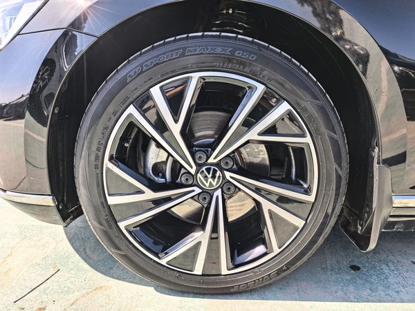 Volkswagen Magotan 2020, 61800 км, за 19059 USD - фото 8