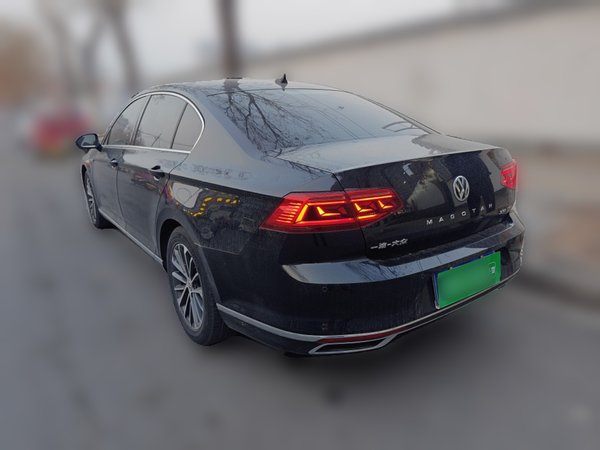 Volkswagen Magotan 2020, 65400 км, за 16017 USD