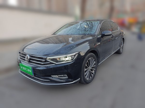 Volkswagen Magotan 2020, 65400 км, за 16017 USD