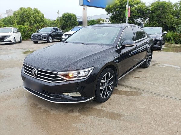 Volkswagen Magotan · 2020 год