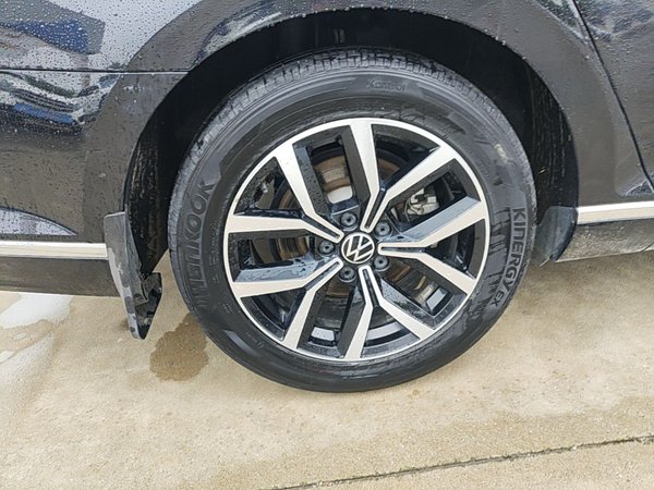 Volkswagen Magotan 2020, 74100 км, за 17896 USD - фото 10