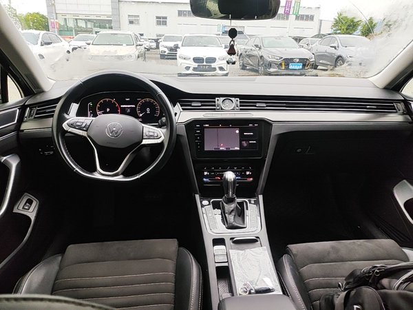 Volkswagen Magotan 2020, 74100 км, за 17896 USD - фото 13