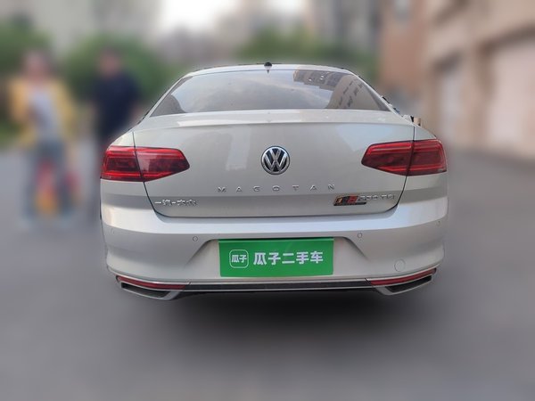 Volkswagen Magotan 2020, 109100 км, за 12178 USD