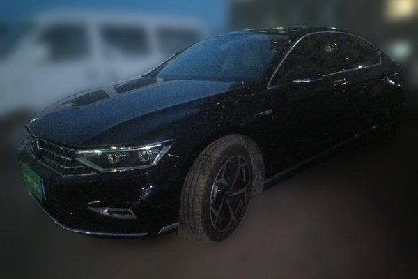 Volkswagen Magotan · 2023 год