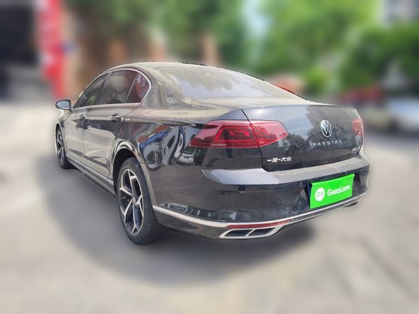Volkswagen Magotan 2023, 23900 км, за 21454 USD