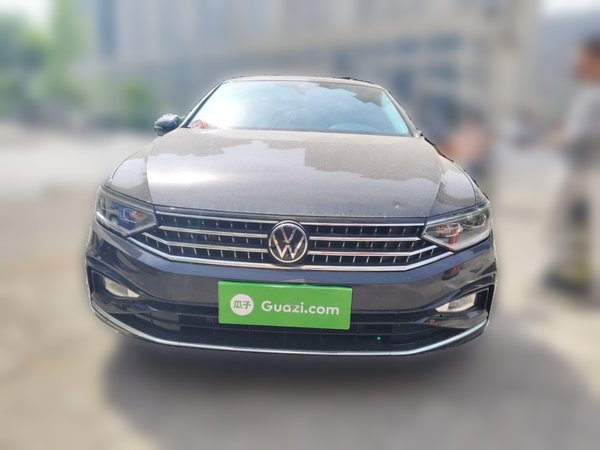 Volkswagen Magotan 2023, 23900 км, за 21454 USD