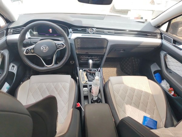 Volkswagen Magotan 2023, 23900 км, за 21454 USD - фото 18