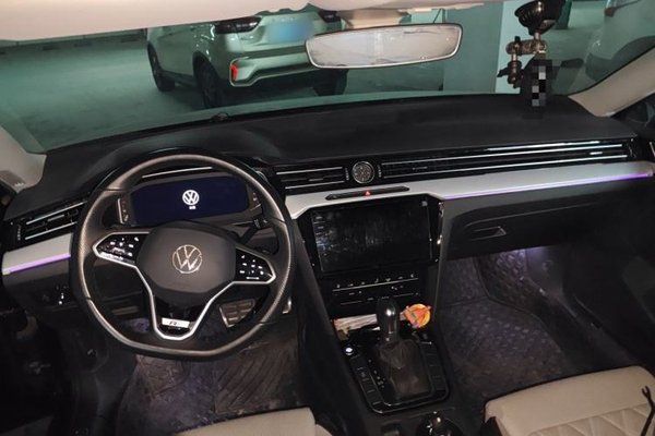 Volkswagen Magotan 2023, 26500 км, за 20770 USD - фото 8