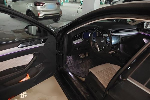 Volkswagen Magotan 2023, 26500 км, за 20770 USD - фото 15