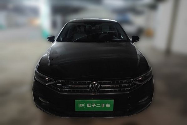 Volkswagen Magotan 2023, 26500 км, за 20770 USD - фото 1