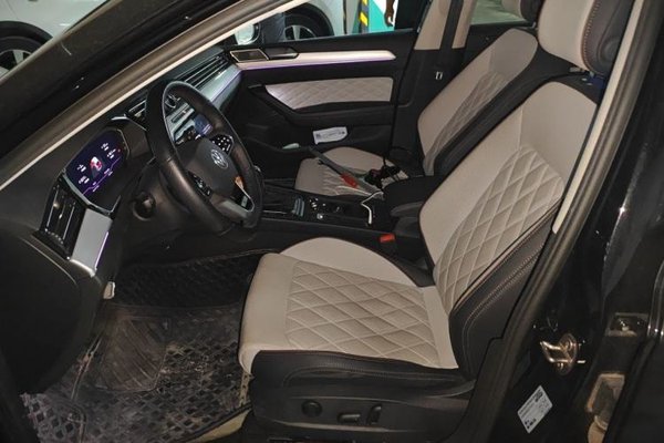 Volkswagen Magotan 2023, 26500 км, за 20770 USD - фото 14