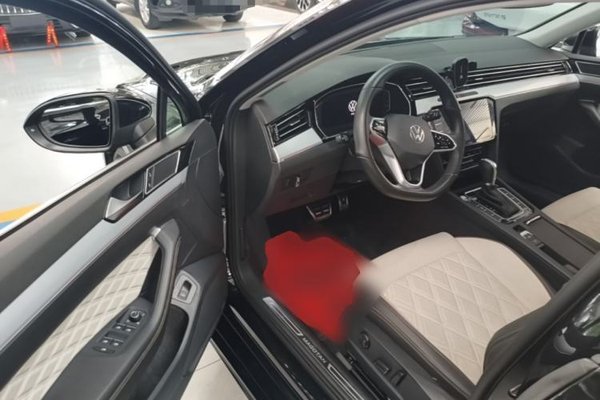 Volkswagen Magotan 2023, 34100 км, за 21800 USD - фото 18