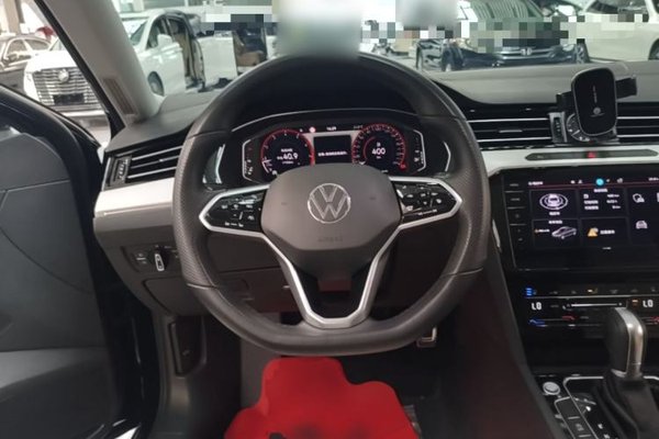 Volkswagen Magotan 2023, 34100 км, за 21800 USD - фото 13