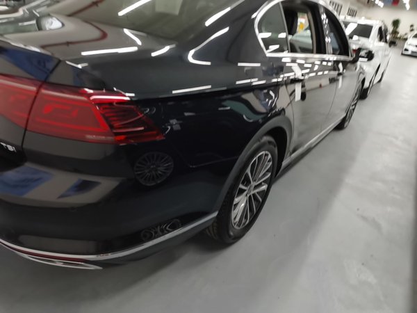 Volkswagen Magotan 2023, 36700 км, за 19410 USD - фото 7