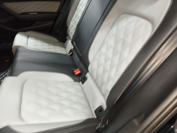 Volkswagen Magotan 2023, 36700 км, за 19410 USD - фото 20