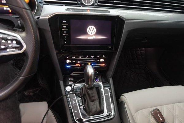 Volkswagen Magotan 2023, 74200 км, за 20074 USD - фото 12