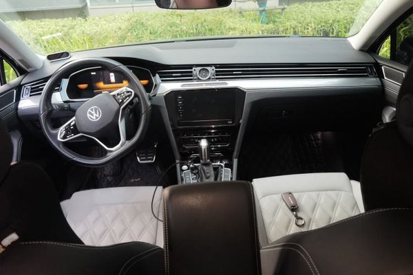 Volkswagen Magotan 2023, 74200 км, за 20074 USD - фото 18