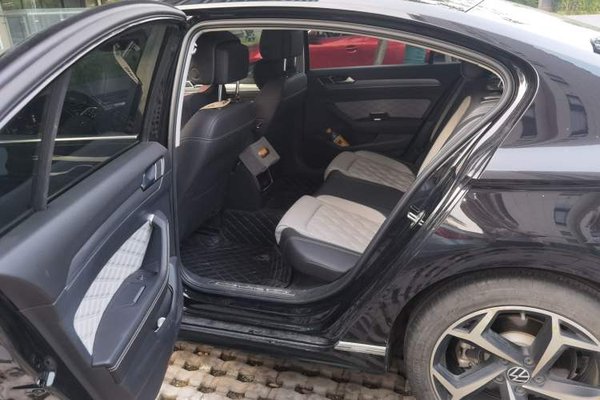 Volkswagen Magotan 2023, 74200 км, за 20074 USD - фото 20