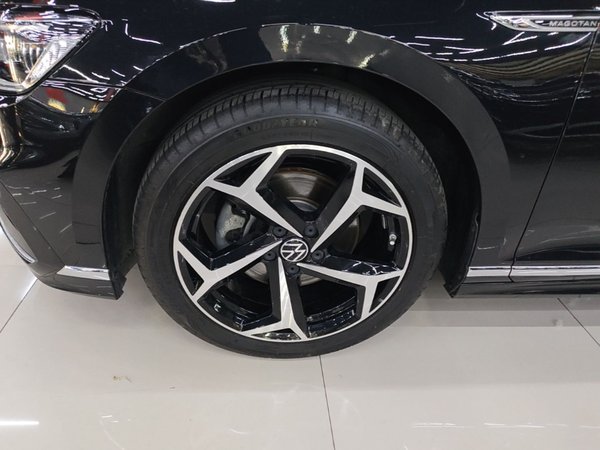 Volkswagen Magotan 2024, 17200 км, за 23426 USD - фото 8