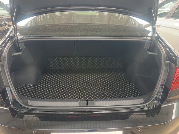 Volkswagen Magotan 2026, 3000 км, за 26075 USD - фото 13