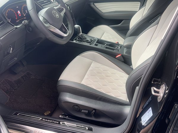 Volkswagen Magotan 2026, 3000 км, за 26075 USD - фото 12
