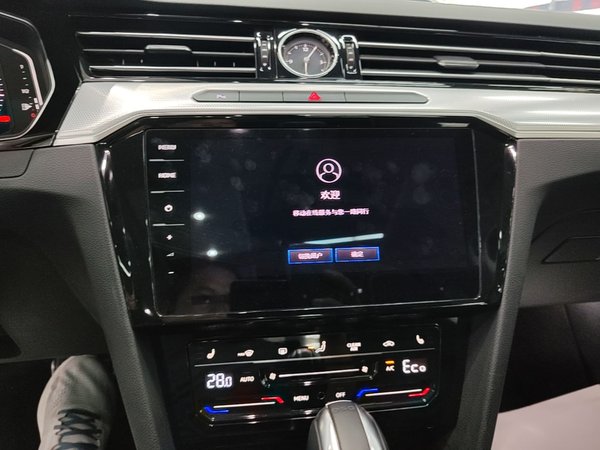 Volkswagen Magotan GTE Plug-in Hybrid 2022, 48900 км, за 18544 USD - фото 16