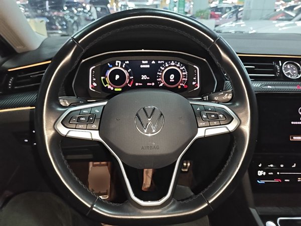 Volkswagen Magotan GTE Plug-in Hybrid 2022, 50199 км, за 17713 USD - фото 19