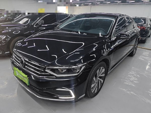Volkswagen Magotan GTE Plug-in Hybrid · 2022 год