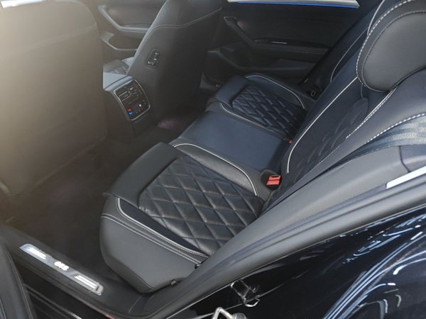 Volkswagen Magotan GTE Plug-in Hybrid 2022, 55800 км, за 18907 USD - фото 20