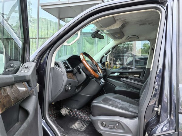 Volkswagen Multivan 2018, 115400 км, за 23401 USD - фото 7