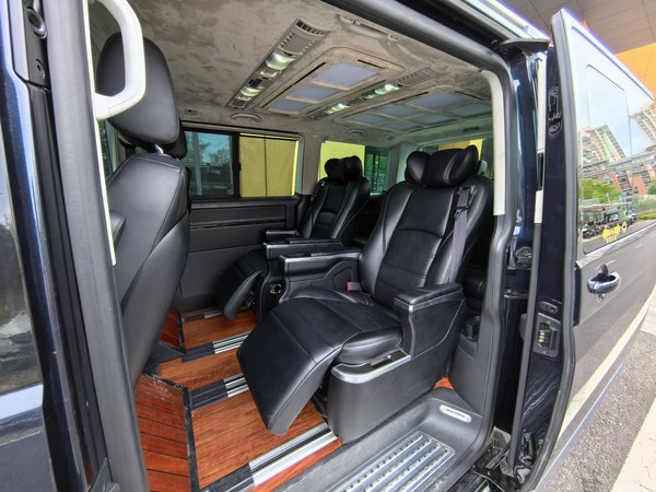 Volkswagen Multivan 2018, 115400 км, за 23401 USD - фото 19