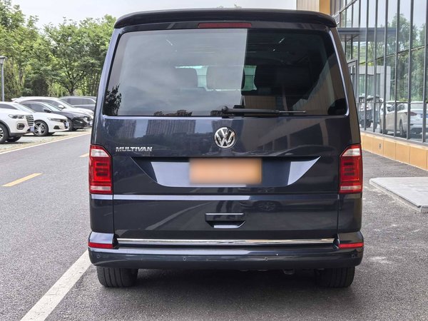 Volkswagen Multivan 2018, 115400 км, за 23401 USD - фото 27