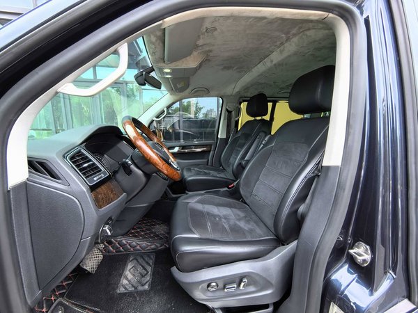 Volkswagen Multivan 2018, 115400 км, за 23401 USD - фото 20