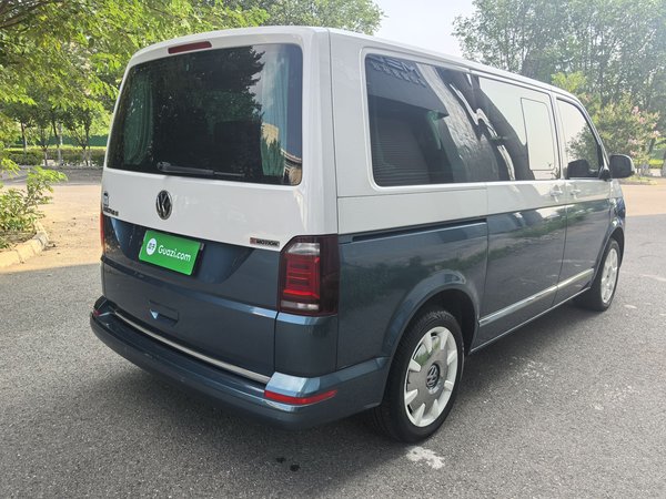 Volkswagen Multivan 2018, 75400 км, за 39250 USD