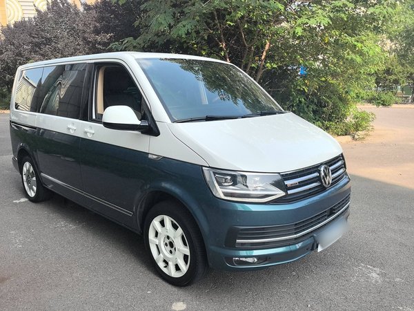 Volkswagen Multivan 2018, 75400 км, за 39250 USD