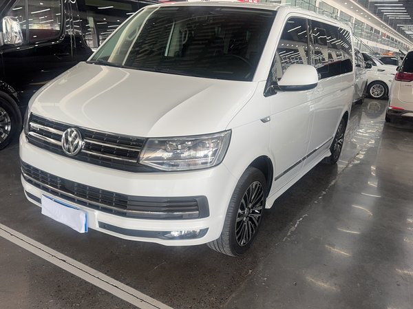 Volkswagen Multivan 2019, 134100 км, за 38187 USD - фото 6