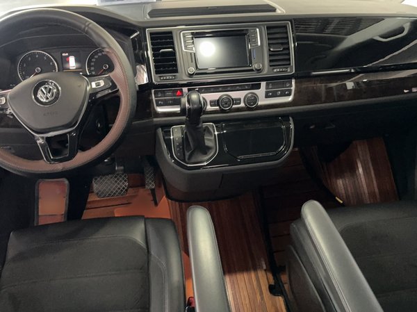 Volkswagen Multivan 2019, 134100 км, за 38187 USD - фото 22