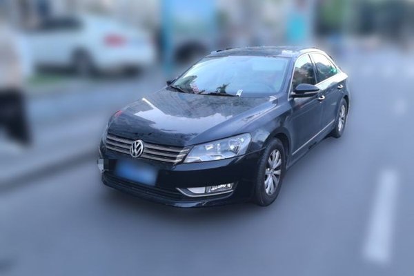 Volkswagen Passat · 2013 год