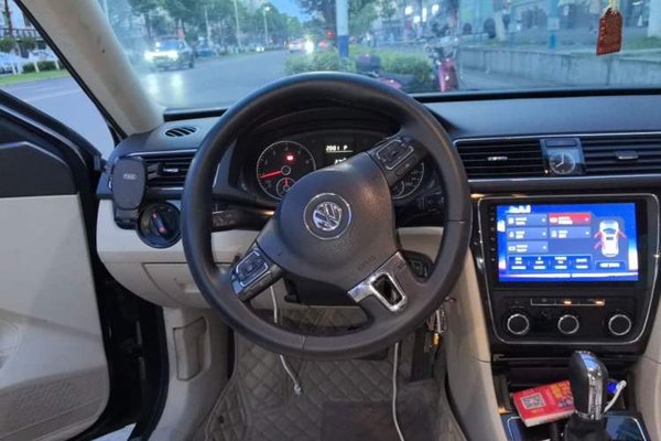 Volkswagen Passat 2013, 112400 км, за 7290 USD - фото 10